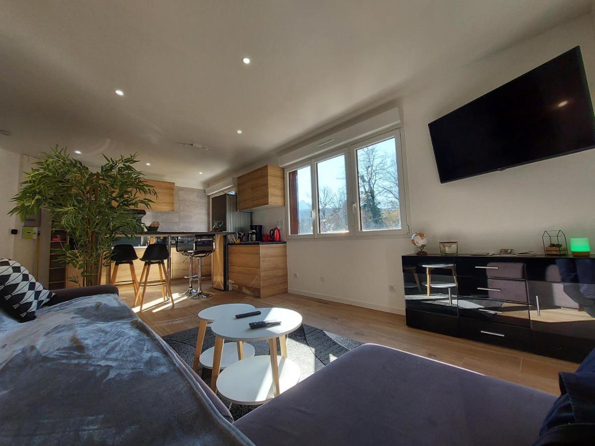 Superbe Appartement Au Centre De St Jorioz Saint-Jorioz Exteriör bild